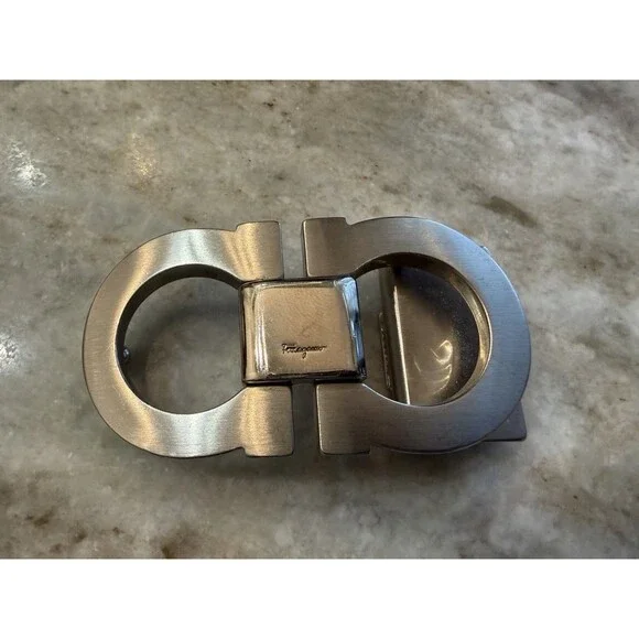 Ferragamo Belt Buckle Silver Tone Fits Belt Width 1”+ Made In Italy - Picture 1 of 9